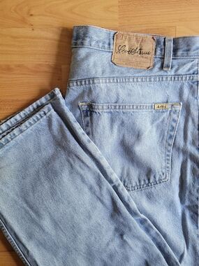 VTG Y2K Levi Strauss Signature Relaxed Fit Blue Light Wash Mens Jeans Size 38x32